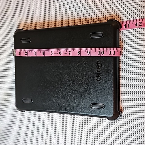 Outter Box Tablet Case - Picture 3 of 6